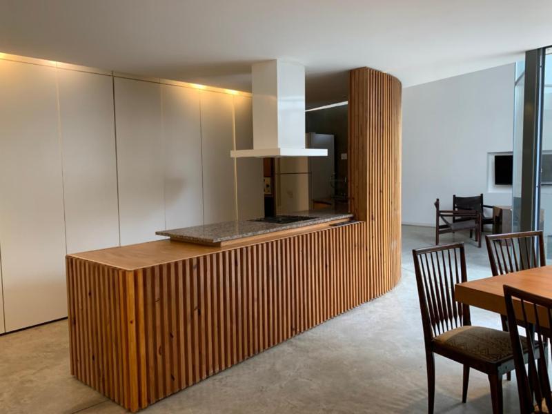 Tres Ambientes Con Parrilla En Macrocentro Apartamento